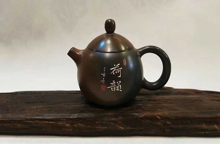 坭興陶價(jià)格為什么便宜？坭興陶市價(jià)遠(yuǎn)比宜興紫砂陶價(jià)低